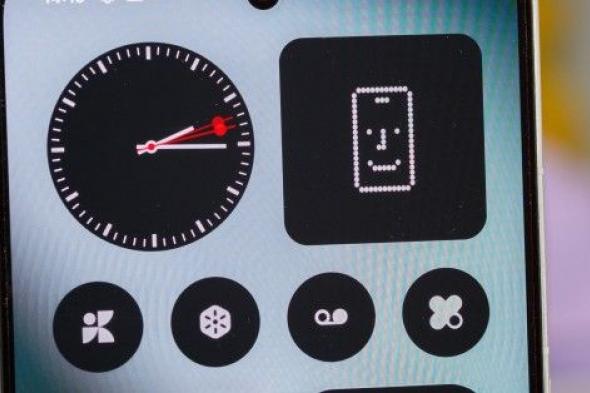 تكنولوجيا: Nothing تتحرك بسرعة لجعل هواتفها متوافقة مع AirDrop