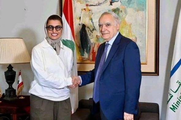 نورة الكعبي تترأس وفد الإمارات المشارك في مؤتمر «بيروت واحد» الهادف إلى دعم الاقتصاد والاستثمار في لبنان