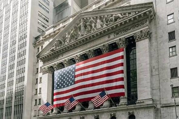 الأسهم الأمريكية تغلق على ارتفاع لكنها تتكبد خسائر أسبوعية بنحو 2%