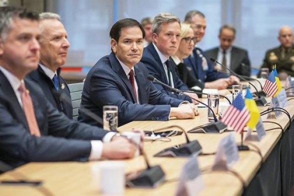 زيلينسكي: عازمون بشكل بنّاء على وقف الحرب