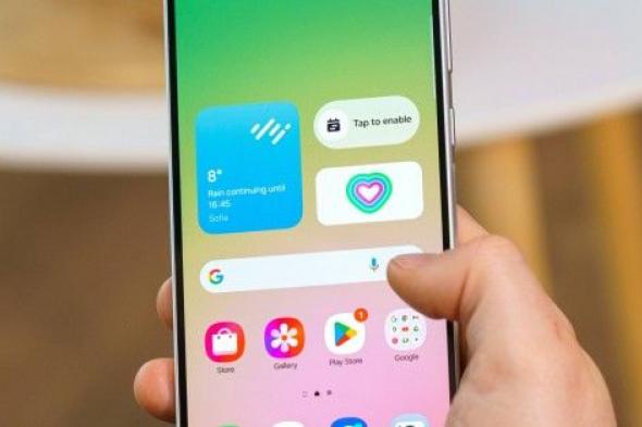 تكنولوجيا: هاتف Samsung Galaxy A77 يظهر على منصة Geekbench ويقترب من الإطلاق