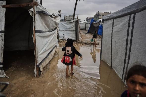 هدنة غزة تحت تهديد بطء التنفيذ واستمرار سقوط الضحايا