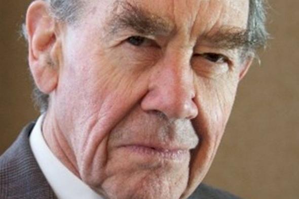 وفاة رائد جراحة زراعة القلب البشري