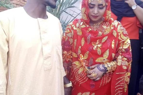 بالفيديو.. شاهد ردة فعل الفنانة فهيمة عبد الله وطليقها أحمد الصديق عندما سألتهم المذيعة (علاقتكم مع بعض كانت كيف؟)