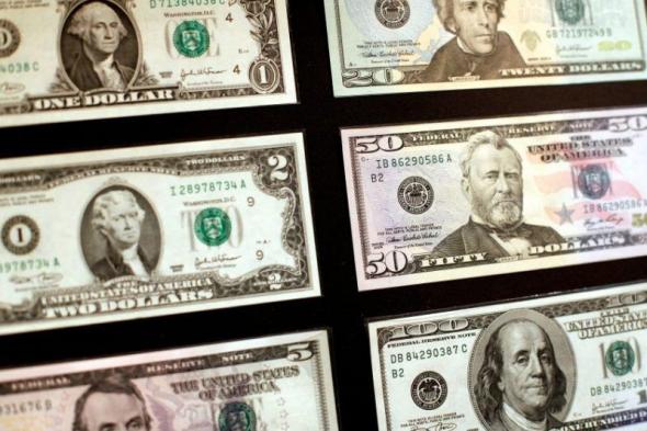 الدولار يتجه لأسوأ خسارة أسبوعية في 4 أشهر