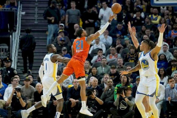 دوري أن بي ايه: ثاندر يهزم ووريرز ويحقق فوزه الـ13 تواليا