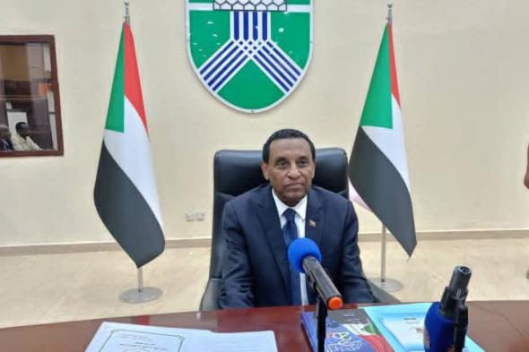 كامل إدريس يلتقي وفد حكومة جنوب السودان ويتلقى دعوة لزيارة جوبا