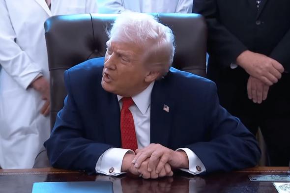 ترامب يشيد بكريس والر ويصفه بـ”الرائع” بعد مقابلة بشأن رئاسة الفيدرالي ويؤكد اختيار المرشح خلال أسابيع