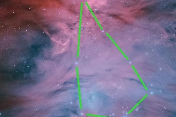 «مرصد الختم الفلكي» في أبوظبي يوثق عنقود الشجرة وسديم المخروط