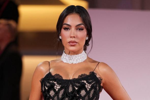 جورجينا رودريغيز تنتصر قضائيًّا وتحصل على تعويض كبير بعد قضيّة تشهير