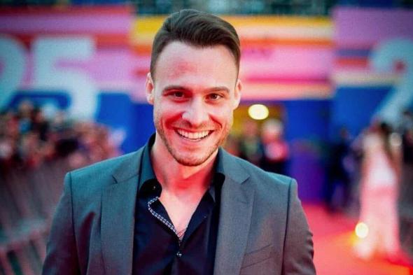 بالصور- كرم بورسين يبدأ العام ٢٠٢٦ بحبّ جديد .. إقرأوا التّفاصيل