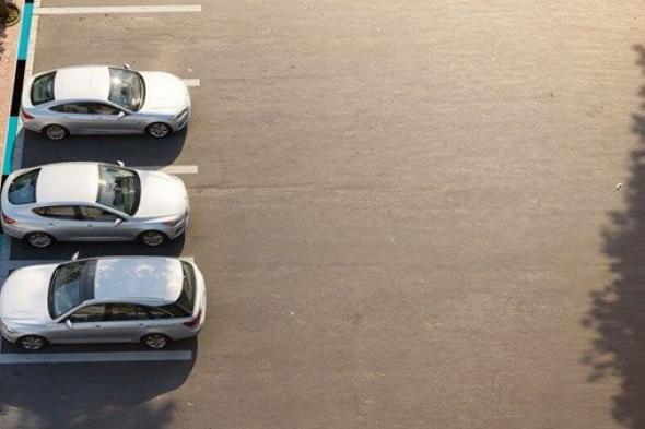 تفعيل نظام المواقف المدفوعة في منطقة مصفّح