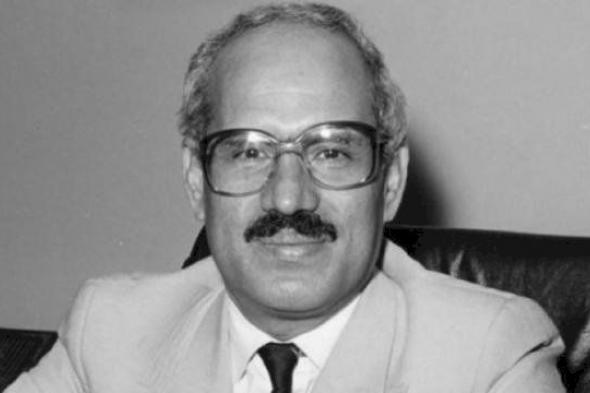 البحرين: اعادة تسمية كلية المعلمين باسم المفكر محمد جابر الأنصاري