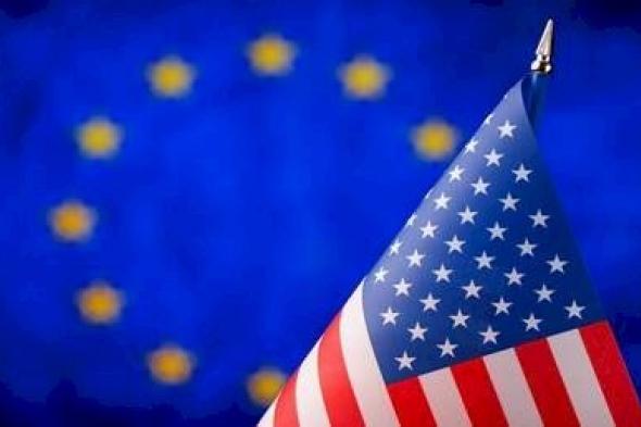 دبلوماسيون أوروبيون لـ"بوليتيكو": نبحث بيأس عن خطة لوقف زحف ترامب نحو القطب