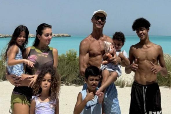 “قصر الأحلام” لكريستيانو رونالدو وجورجينا في البرتغال