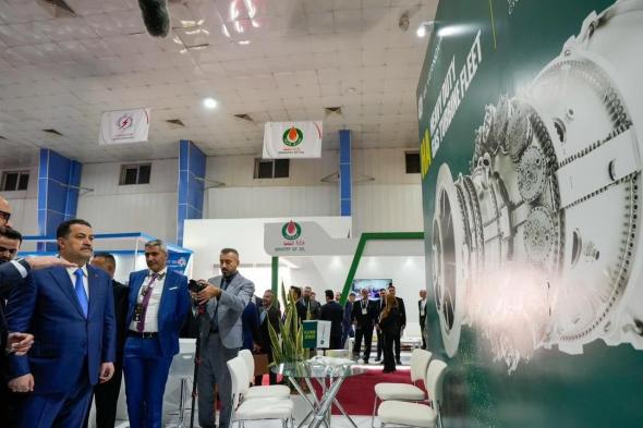 السوداني يعلن عن خطة على مستوى الاقضية والنواحي للتحول الى الطاقة المتجددة