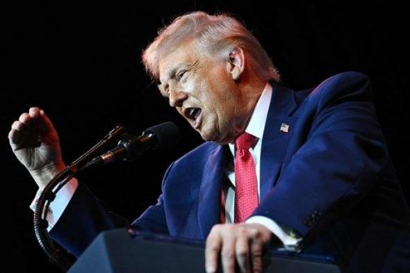 ترامب: ألغيت موجة ثانية من الهجمات على فنزويلا بعد تعاونها معنا