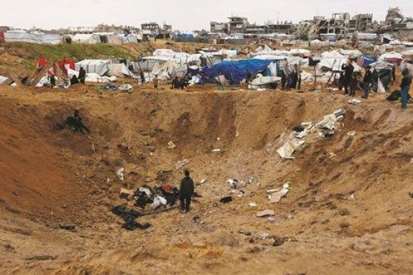 14 قتيلاً بقصف إسرائيلي على خيام النازحين ومراكز إيواء في غزة