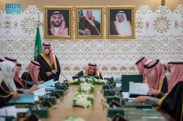 خادم الحرمين الشريفين يرأس جلسة مجلس الوزراء في الرياض