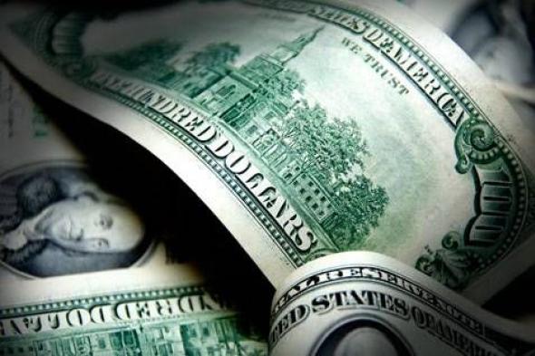 الدولار يواجه صعوبة في التعافي مع تركّز الأنظار على اجتماع الاحتياطي الفيدرالي
