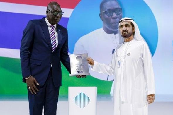 محمد بن راشد يكرّم وزير السياحة والثقافة في غامبيا بجائزة «أفضل وزير في العالم»