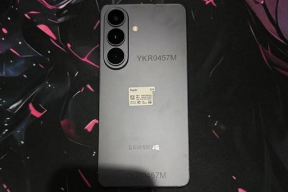 تكنولوجيا: ظهور مفاجئ لهاتف Samsung Galaxy S26 معروض للبيع مقابل 1,650 دولار قبل الإطلاق الرسمي