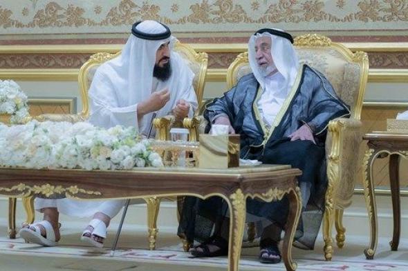 حاكم الشارقة يواصل استقبال المهنئين بشهر رمضان