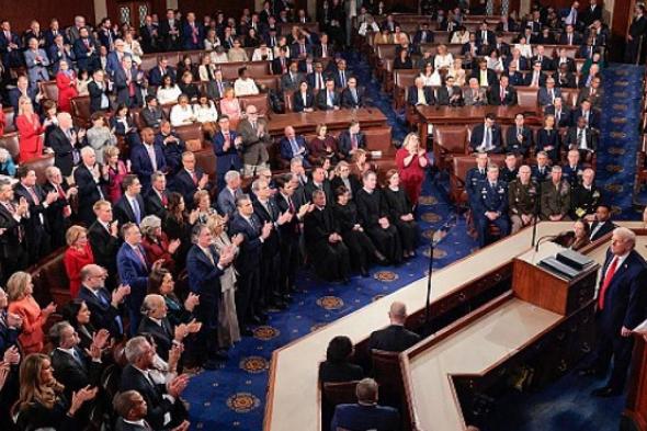 ترامب: جيشنا الأقوى ولن نسمح لإيران بتطوير برنامجها النووي