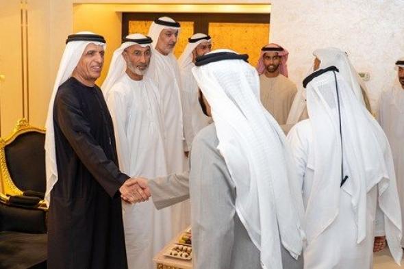 سعود بن صقر يواصل استقبال المهنئين بشهر رمضان المبارك