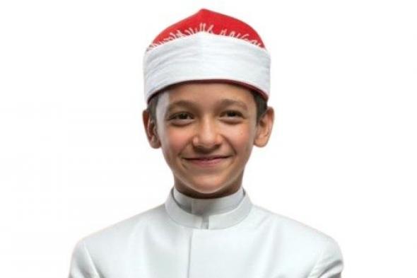 عمر علي عوض ينافس في «دبي الدولية للقرآن» بإرث عمالقة التلاوة في مصر