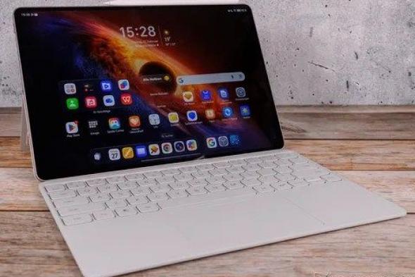تكنولوجيا: إصدار حاسوب لوحي جديد متطور بشاشة أو إل إي دي عالمياً قبل سلسلة سامسونج جالاكسي تاب إس 12 #MWC2026