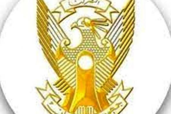 الجيش : لا علاقة لنا بالمجموعة التي ظهرت بزي عسكري تهتف للحرب في الخليج