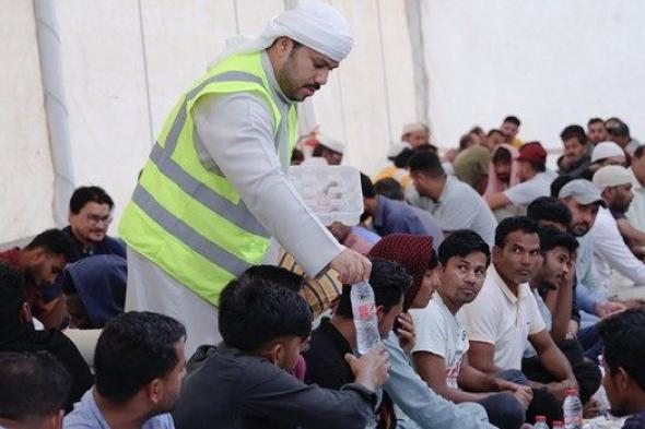 خيرية الشارقة توزع أكثر من 449 ألف وجبة إفطار خلال النصف الأول من رمضان
