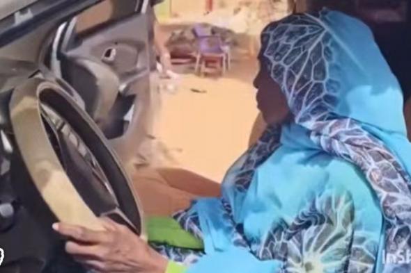 شاهد بالفيديو.. مليشيا الدعم السريع تهدي فنانة “سيارة” بعد أن اتهمت أفراد المليشيا بسرقة منزلها ومنازل المواطنين بالفاشر وساخرن: (العربية مشفشفة يا فنانة)