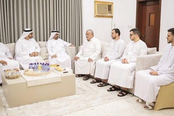 خليفة المرر ينقل تعازي عبدالله بن زايد في وفاة آلاء مشتهى