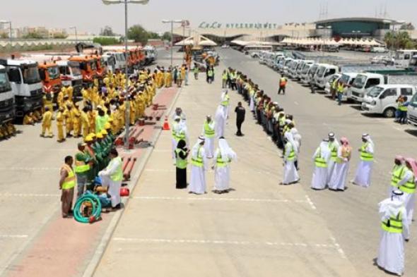 "البلديات والنقل" تؤكد جاهزيتها للتعامل مع الحالة الجوية المتوقعة في أبوظبي