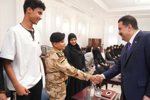 السوداني يوعز بتوزيع اراض مخدومة لعوائل الشهداء