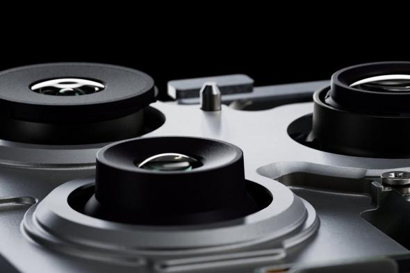 تكنولوجيا: أبل تختبر عدسة تقريب بدقة 200 ميجابكسل لهاتف آيفون، والذي قد يُطرح في الأسواق العام المقبل.