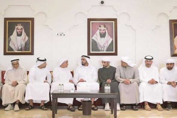 سيف بن زايد يعزي في وفاة علي العبيدلي