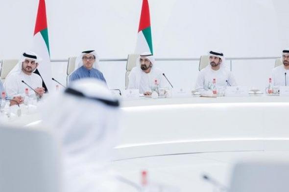 محمد بن راشد يترأس اجتماعاً لمجلس الوزراء