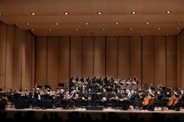 «الأوركسترا الوطنية» تحتفي بالتاريخ الموسيقي للسينما والتلفزيون الإماراتي