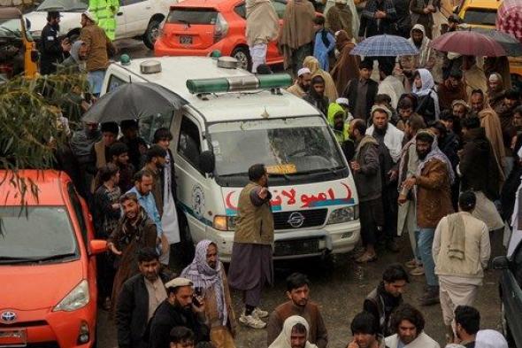 باكستان وأفغانستان تجريان مباحثات في الصين