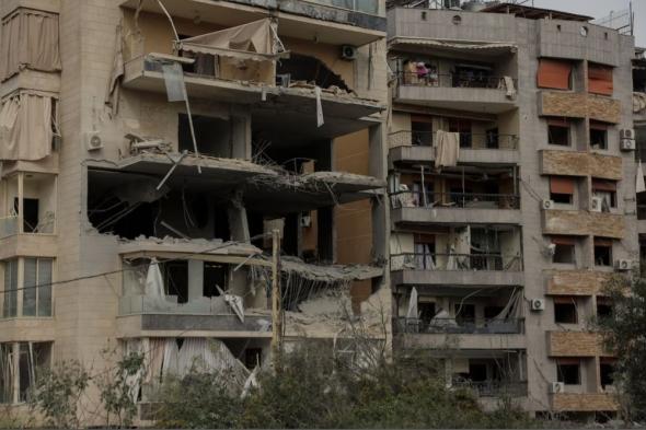 إيران تراهن على الوقت وسط تهديد أمريكي بالعصر الحجري