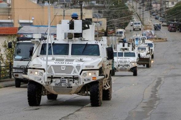 إصابة جنود من الأمم المتحدة إثر انفجار داخل قاعدتهم في لبنان