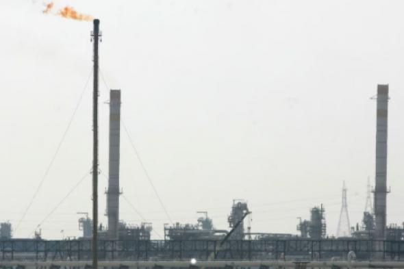 قتيل وجرحى في سقوط شظايا اعتراض على منشآت للغاز في أبو ظبي