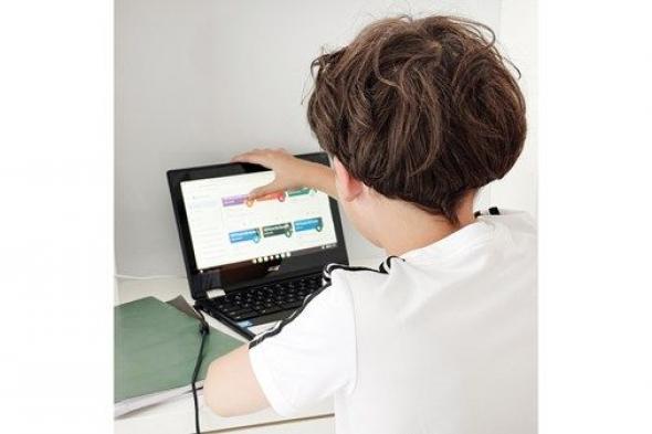 "هيئة المعرفة" في دبي تصدر دليلاً لدعم أولياء الأمور أثناء التعلم عن بُعد