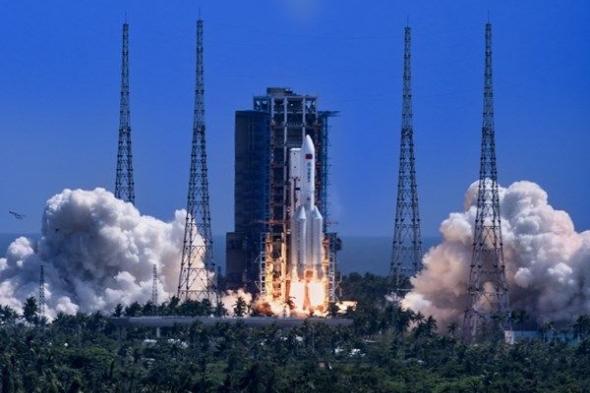 الصين تطلق مجموعة جديدة من الأقمار الاصطناعية للإنترنت