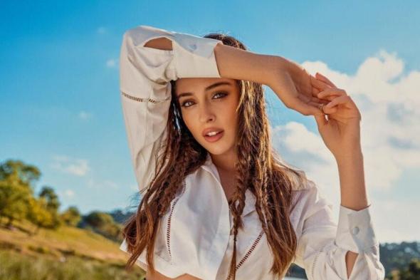 خطوة مفاجئة من جيمري بايسال وحبيبها تثير الشكوك حول علاقتهما