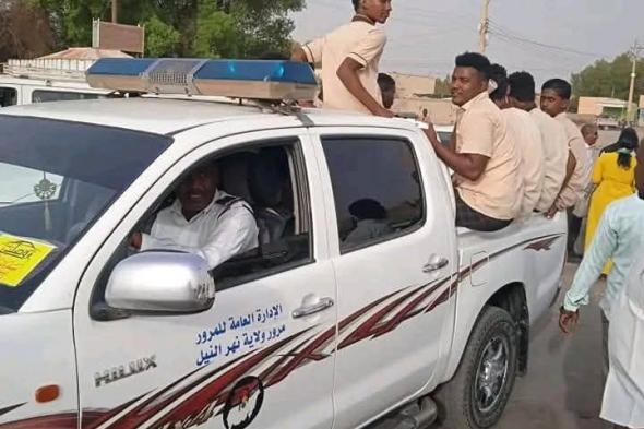 الإدارة العامة للمرور تدفع بدوريات المرور لتوصيل طلاب الشهادة السودانية