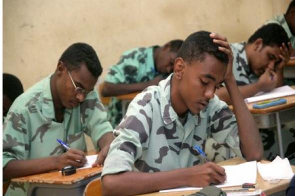 60 الف طالبا وطالبة يجلسون لامتحانات الشهادة السودانية في 14 دولة